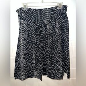 Ellen Tracy Black and White Patterned A-Line Skirt